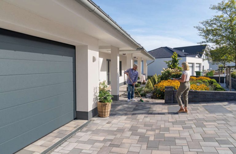 Decograin, Titan Metallic CH 703
